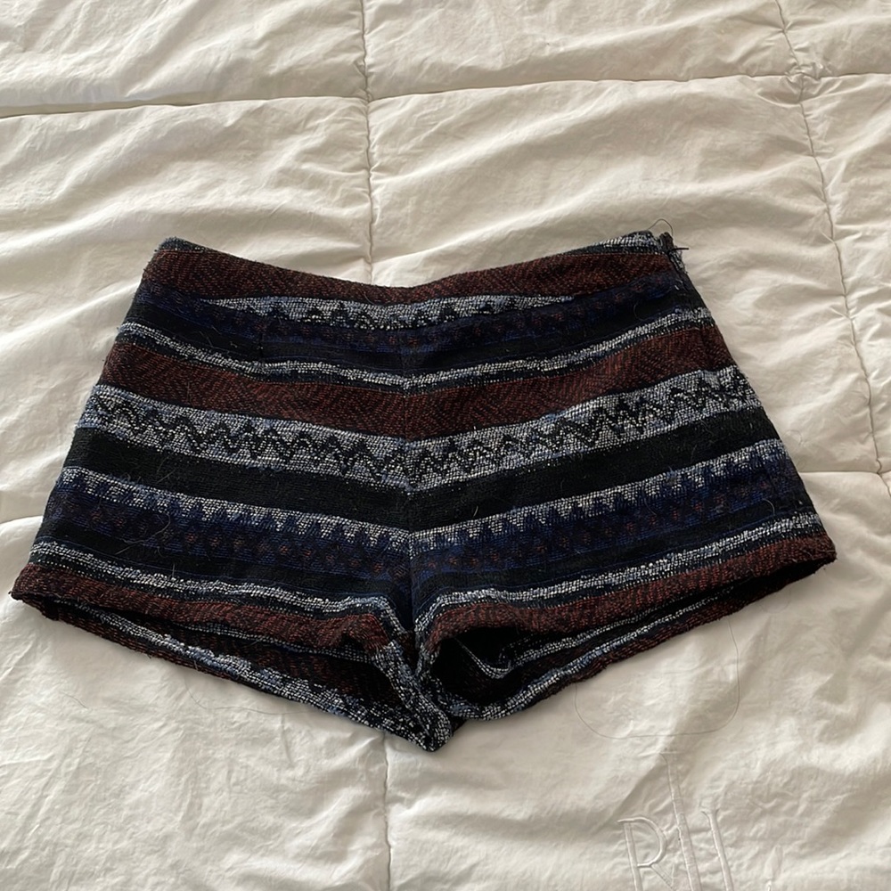 Print shorts